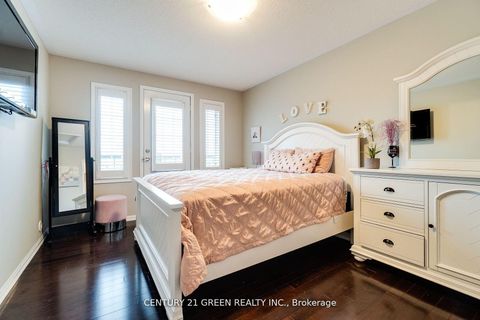 Photo 19 at 24 - 2614 Dashwood Drive, WT West Oak Trails, Oakville