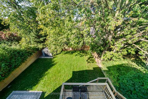 Photo 26 at 352 Patricia Avenue, Newtonbrook West, Toronto