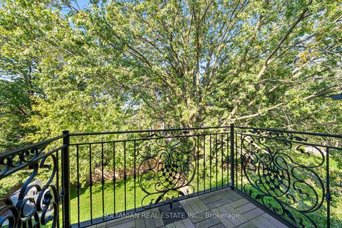 Photo 27 at 352 Patricia Avenue, Newtonbrook West, Toronto