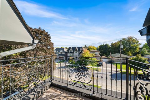 Photo 38 at 352 Patricia Avenue, Newtonbrook West, Toronto