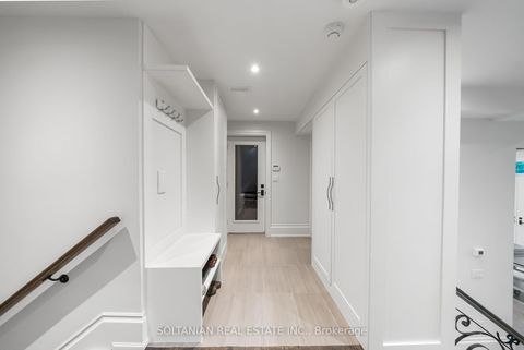 Photo 39 at 352 Patricia Avenue, Newtonbrook West, Toronto