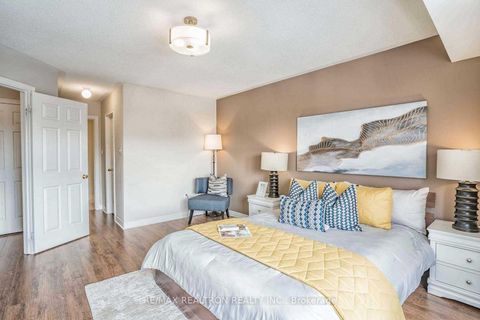 Photo 15 at 32 Tom Wells Crescent, Steeles, Toronto