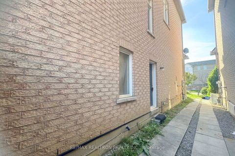 Photo 30 at 32 Tom Wells Crescent, Steeles, Toronto