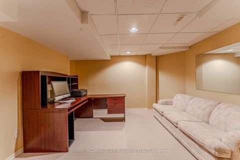 Photo 17 at 44 Cardinal Street, Cundles East, Barrie