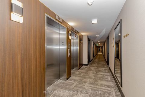 Photo 5 at 404 - 2333 Khalsa Gate, WM Westmount, Oakville