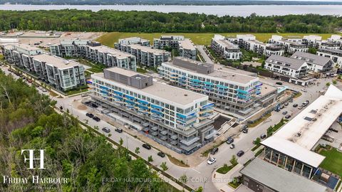 Photo 9 at 409 - 333 Sunseeker Avenue, Rural Innisfil, Innisfil