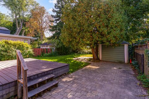 Photo 46 at 25 Ashton Manor, Queensway, Toronto