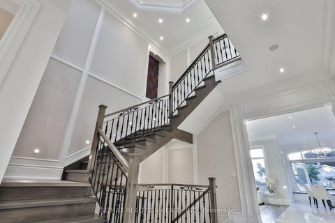 Photo 23 at 56 Sanderson Crescent, North Richvale, Richmond Hill