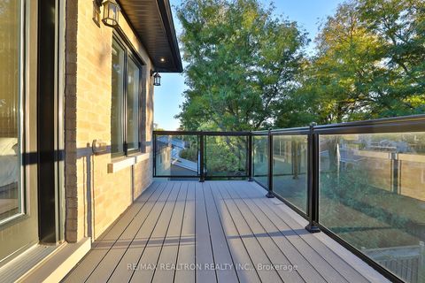 Photo 29 at 56 Sanderson Crescent, North Richvale, Richmond Hill