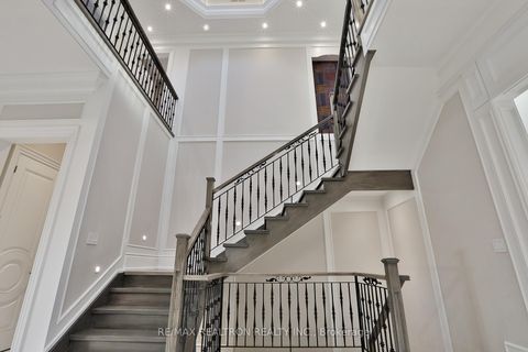 Photo 41 at 56 Sanderson Crescent, North Richvale, Richmond Hill