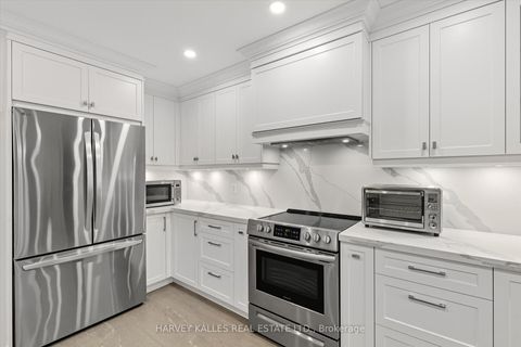 Photo 4 at 18 Farmstead Road, Windfields, Toronto