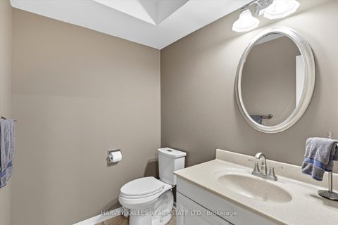 Photo 10 at 18 Farmstead Road, Windfields, Toronto