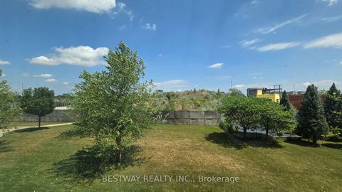 Photo 16 at 208 - 75 Norman Bethune Avenue, Beaver Creek Business Park, Richmond Hill