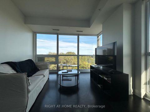 Photo 7 at 405 - 160 Vanderhoof Avenue, Thorncliffe Park, Toronto