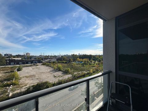 Photo 8 at 405 - 160 Vanderhoof Avenue, Thorncliffe Park, Toronto