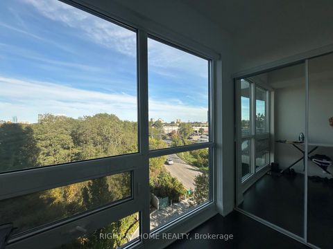 Photo 13 at 405 - 160 Vanderhoof Avenue, Thorncliffe Park, Toronto