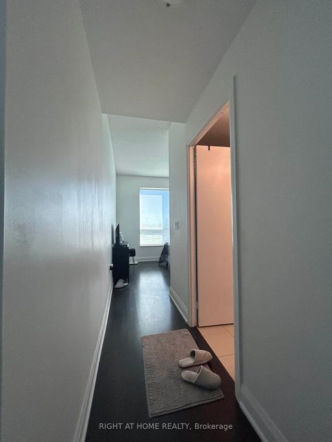 Photo 16 at 405 - 160 Vanderhoof Avenue, Thorncliffe Park, Toronto