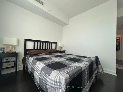 Photo 18 at 405 - 160 Vanderhoof Avenue, Thorncliffe Park, Toronto