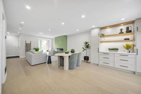 Photo 12 at 74 Andrea Lane, East Woodbridge, Vaughan