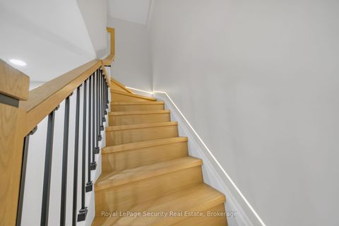 Photo 23 at 74 Andrea Lane, East Woodbridge, Vaughan Photo 23 at 74 Andrea Lane, East Woodbridge, Vaughan