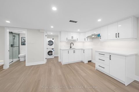 Photo 27 at 74 Andrea Lane, East Woodbridge, Vaughan Photo 27 at 74 Andrea Lane, East Woodbridge, Vaughan