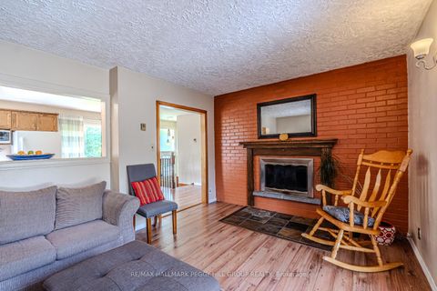 Photo 1 at 250 Sunnybrae Avenue, Stroud, Innisfil Photo 1 at 250 Sunnybrae Avenue, Stroud, Innisfil