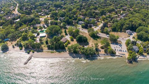 Photo 9 at 122 Selgrove Crescent, SW Southwest, Oakville