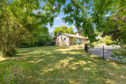 Photo 18 at 122 Selgrove Crescent, SW Southwest, Oakville