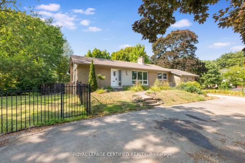 Photo 20 at 122 Selgrove Crescent, SW Southwest, Oakville