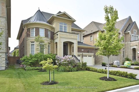 Photo 1 at 47 Nave Street, Kleinburg, Vaughan Photo 1 at 47 Nave Street, Kleinburg, Vaughan