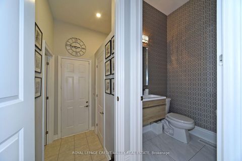 Photo 19 at 47 Nave Street, Kleinburg, Vaughan Photo 19 at 47 Nave Street, Kleinburg, Vaughan