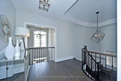 Photo 21 at 47 Nave Street, Kleinburg, Vaughan