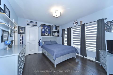 Photo 26 at 47 Nave Street, Kleinburg, Vaughan