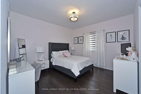 Photo 29 at 47 Nave Street, Kleinburg, Vaughan
