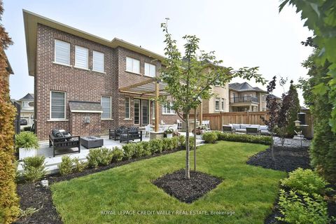 Photo 42 at 47 Nave Street, Kleinburg, Vaughan Photo 42 at 47 Nave Street, Kleinburg, Vaughan