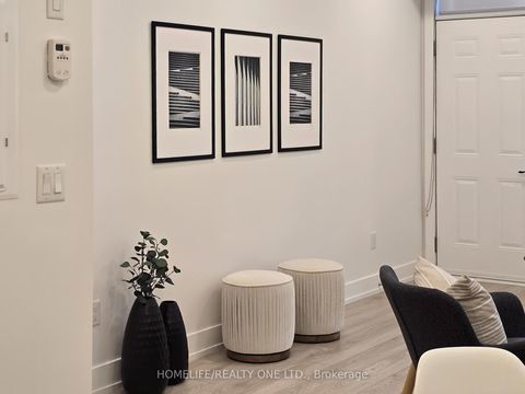 Photo 6 at TH 41 - 3 Elsie Lane, Junction, Toronto