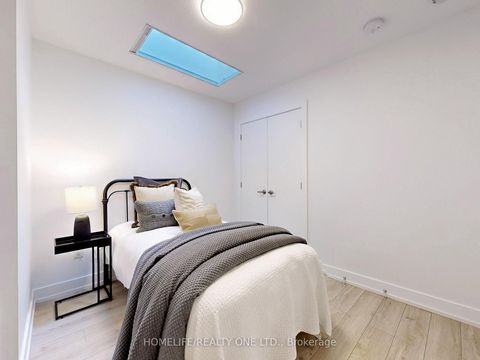 Photo 32 at TH 41 - 3 Elsie Lane, Junction, Toronto