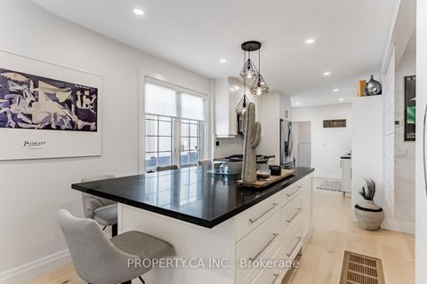 Photo 9 at 87 Fourth Street, New Toronto, Toronto