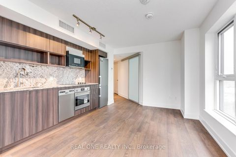 Photo 9 at 616 - 9 Mabelle Avenue, City Centre West, Toronto