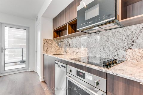 Photo 13 at 616 - 9 Mabelle Avenue, City Centre West, Toronto