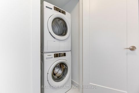 Photo 24 at 616 - 9 Mabelle Avenue, City Centre West, Toronto