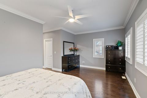 Photo 20 at 2469 Chateau Common, BC Bronte Creek, Oakville