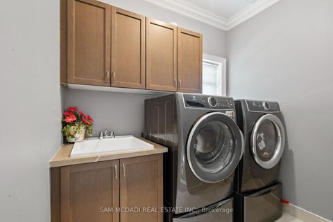 Photo 29 at 2469 Chateau Common, BC Bronte Creek, Oakville