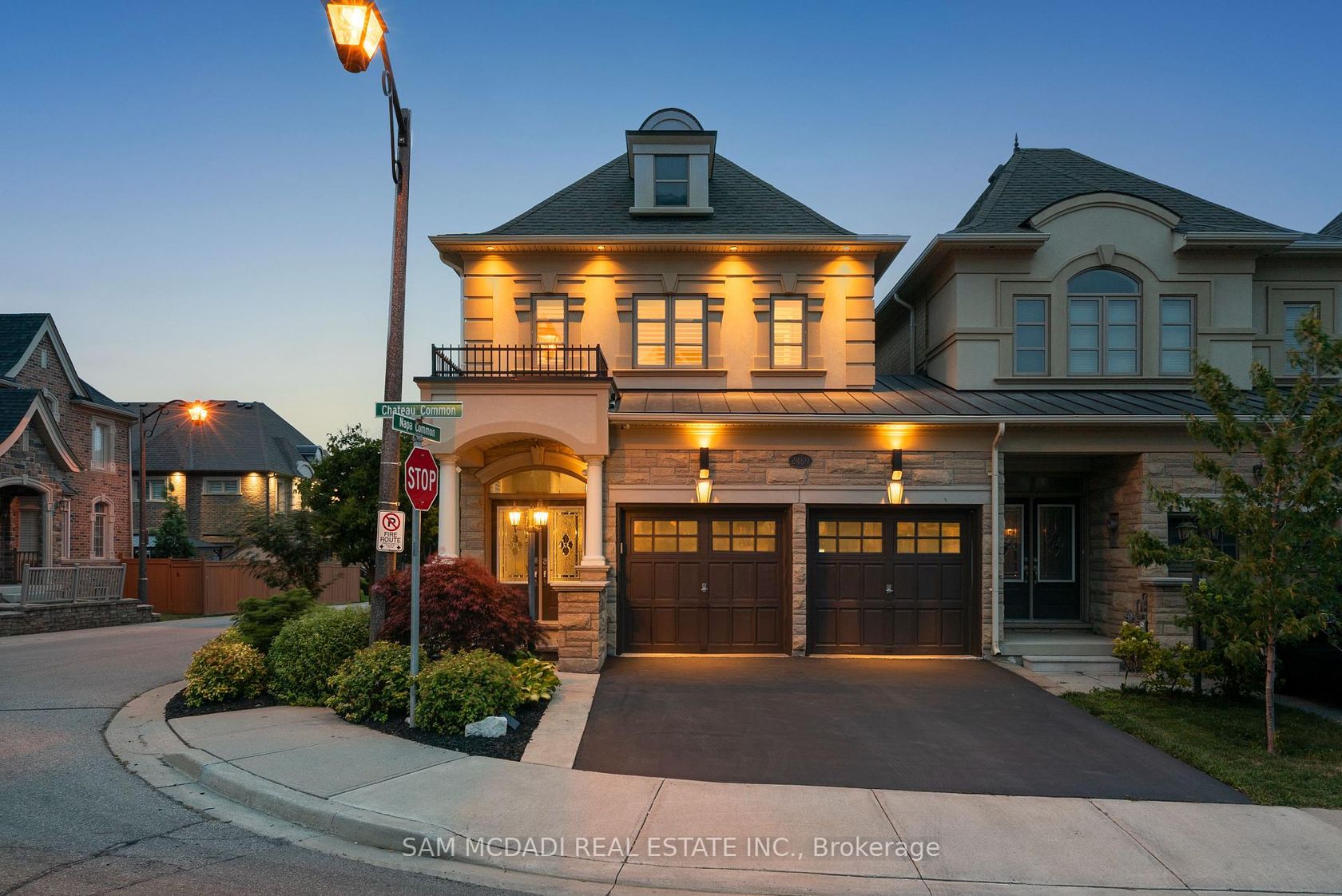 2469 Chateau Common, BC Bronte Creek, Oakville 