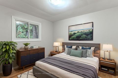 Photo 12 at 537 Huronia Road, 400 East, Barrie