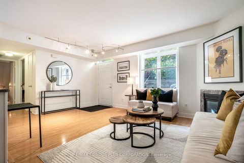 Photo 4 at 134 - 415 Jarvis Street, South St. James Town, Toronto