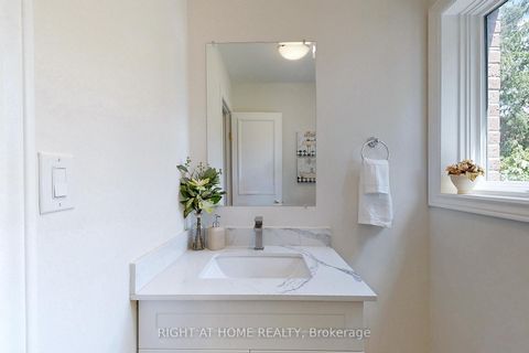 Photo 16 at 350 Sunset Beach Road, Oak Ridges Lake Wilcox, Richmond Hill