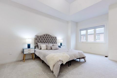 Photo 6 at 63 McCague Street, Rural Richmond Hill, Richmond Hill