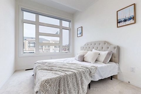 Photo 10 at 63 McCague Street, Rural Richmond Hill, Richmond Hill