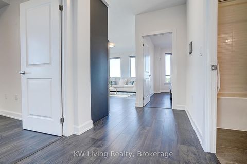 Photo 8 at 724 - 3200 William Coltson Avenue, JM Joshua Meadows, Oakville